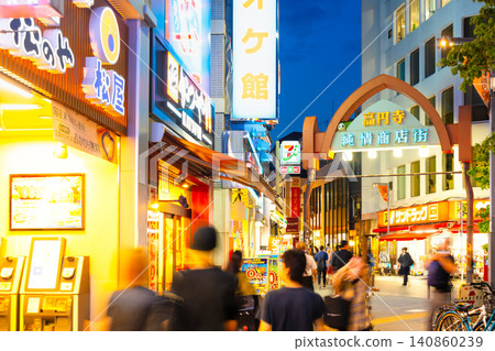 東京高圓寺純城商店街 140860239