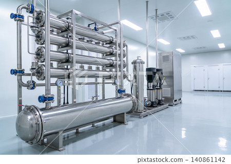 Industrial water purification system with stainless steel pipes and pumps Industrial water purification system with stainless steel pipes and pumps 140861142