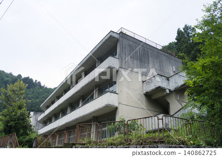 Abandoned schools and elementary schools in mountainous areas Abandoned schools and elementary schools in mountainous areas 140862725