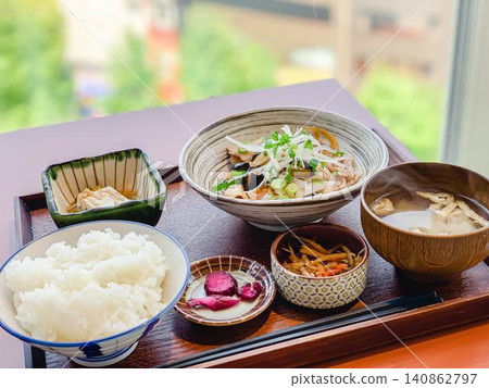 A classic Japanese dish that goes well with rice: juicy pork and eggplant stir-fried in miso set meal. A classic Japanese dish that goes well with rice: juicy pork and eggplant stir-fried in miso set meal. 140862797