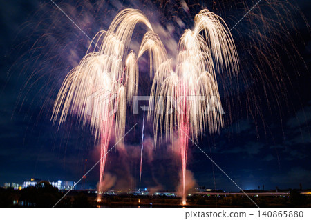 Large fireworks in the night sky Large fireworks in the night sky 140865880