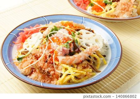 chirashi sushi chirashi sushi 140866802