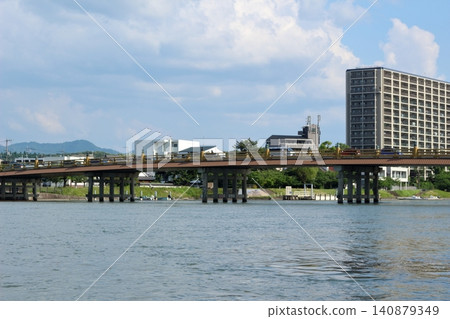 瀨田川和瀨田良橋 瀨田川和瀨田良橋 140879349