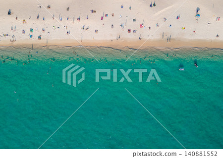 Aerial top view of summer activities on tropical beach landscape at Surin beach in Phuket, Thailand 140881552
