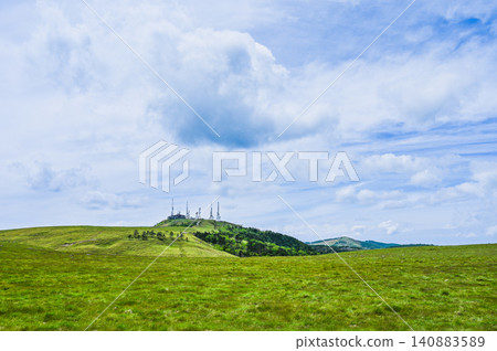 Scenery of the Utsukushigahara Plateau in Nagano Prefecture Scenery of the Utsukushigahara Plateau in Nagano Prefecture 140883589