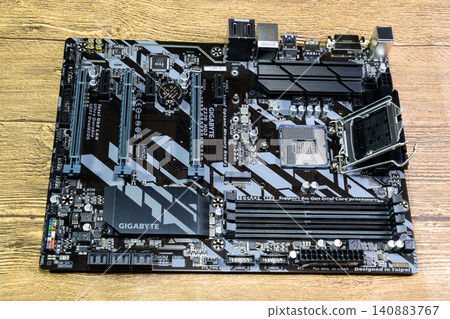 Motherboard Gigabit for the processor Intel. 140883767