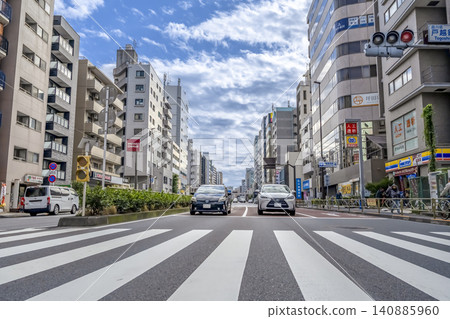 The Dai-ni Keihin highway in front of Togoshi Station and the entrance to Togoshi Ginza Shopping Street The Dai-ni Keihin highway in front of Togoshi Station and the entrance to Togoshi Ginza Shopping Street 140885960