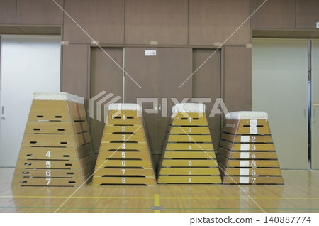 A vaulting box placed in the school gymnasium A vaulting box placed in the school gymnasium 140887774