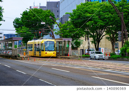 Fukui Railway, Echizen Railway L-type train, near Fukui Castle Ruins Daimyocho Station Fukui Railway, Echizen Railway L-type train, near Fukui Castle Ruins Daimyocho Station 140890369