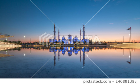 Sheikh Zayed Grand Mosque in Abu Dhabi day to night timelapse after sunset, UAE Sheikh Zayed Grand Mosque in Abu Dhabi day to night timelapse after sunset, UAE 140891383
