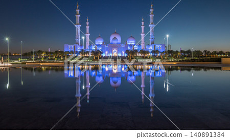Sheikh Zayed Grand Mosque in Abu Dhabi day to night timelapse after sunset, UAE Sheikh Zayed Grand Mosque in Abu Dhabi day to night timelapse after sunset, UAE 140891384