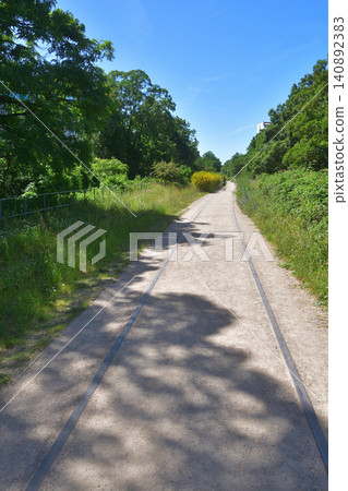 巴黎十五區小環城路（Petite Ceinture）廢棄鐵路線的遺跡（2026年6月14日） 140892383