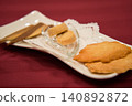 Cookies and biscuits served on a plate 140892872