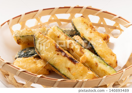 Deep-fried zucchini Deep-fried zucchini 140893489