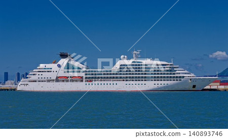 The cruise ship "Mitsui Ocean Fuji" is docked at Hakata Port. 140893746