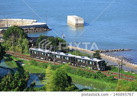 [JR West] Seto Inland Sea and 227 Series 500 Series ~Kizashi~ (Sanyo Main Line: Yuu to Kōdai) 140893767