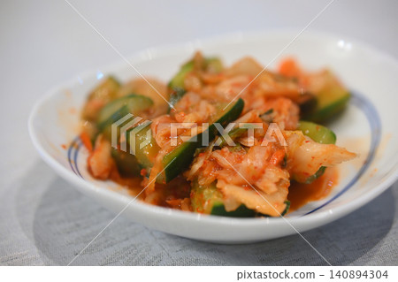 Kimchi Kimchi 140894304