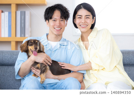 Family Life with a Dog: Portraits of a Couple and Their Beloved Dog Family Life with a Dog: Portraits of a Couple and Their Beloved Dog 140894350