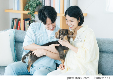 Family Life with a Dog: Portraits of a Couple and Their Beloved Dog Family Life with a Dog: Portraits of a Couple and Their Beloved Dog 140894354