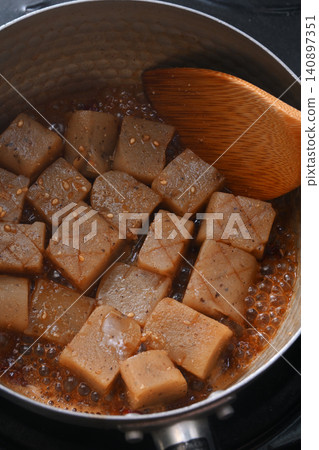 Thunder konjac being cooked Thunder konjac being cooked 140897351