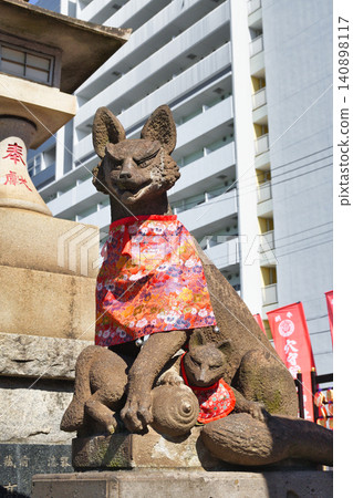 穴森稻荷神社,狛犬(守護狐狸雕像)(東京都大田區羽田) 穴森稻荷神社,狛犬(守護狐狸雕像)(東京都大田區羽田) 140898117