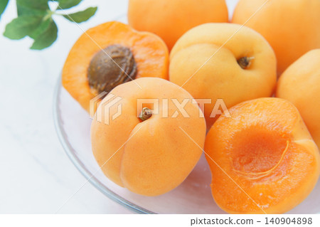 Apricot fruit Apricot fruit 140904898