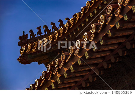 Yellow glazed ridge ornaments on the eaves of Hall of Supreme Harmony, Forbidden City, Beijing, China Yellow glazed ridge ornaments on the eaves of Hall of Supreme Harmony, Forbidden City, Beijing, China 140905399