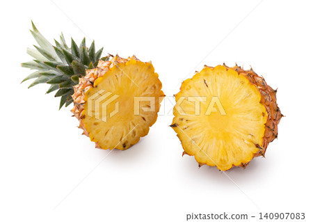 Pineapple, fruit, tropical, back removed, cutting path, fresh pineapple fruit, パイナップル Pineapple, fruit, tropical, back removed, cutting path, fresh pineapple fruit, パイナップル 140907083