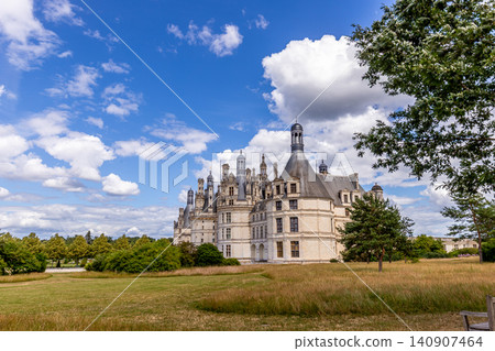 Castle of Chambord, Loire valley, France Castle of Chambord, Loire valley, France 140907464