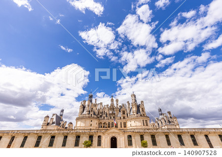 Castle of Chambord, Loire valley, France Castle of Chambord, Loire valley, France 140907528