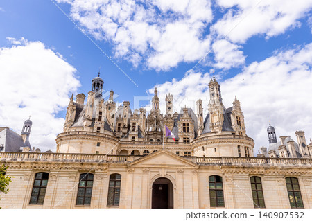 Castle of Chambord, Loire valley, France Castle of Chambord, Loire valley, France 140907532