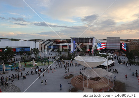 大阪關西世博會(EXPO2025)的光之廣場 大阪關西世博會(EXPO2025)的光之廣場 140909171