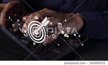 Identifying Target Customers for Effective Marketing Muxer Identifying Target Customers for Effective Marketing Muxer 140909292