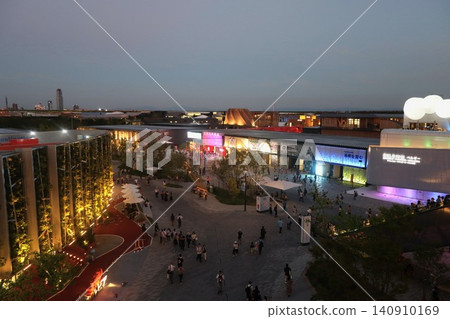 Osaka-Kansai Expo (EXPO2025), Plaza of the Earth 140910169