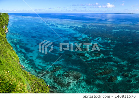 The beautiful seascape of Miyakojima The beautiful seascape of Miyakojima 140911576