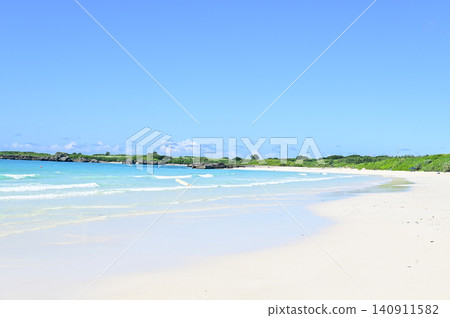 The beautiful seascape of Miyakojima The beautiful seascape of Miyakojima 140911582