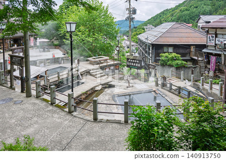 Nozawa Onsen Village, Asagama Yubatake (hot spring field) Nozawa Onsen Village, Asagama Yubatake (hot spring field) 140913750