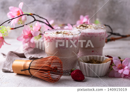 Strawberry matcha latte smoothie cocktail Strawberry matcha latte smoothie cocktail 140915019