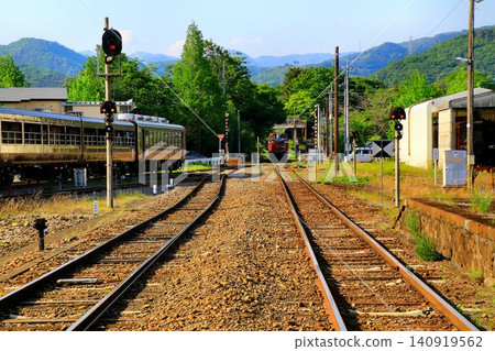 From this station, embark on a trolley train journey... Watarase Keikoku Railway [Ōmama Station] 140919562