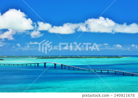 Okinawa, Irabu Island, Irabu Bridge and the sea Okinawa, Irabu Island, Irabu Bridge and the sea 140921678