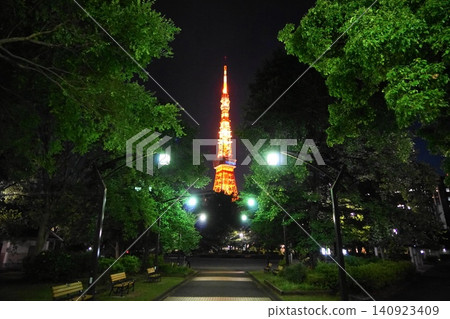 Tokyo Tower and streetlights in Shiba Park at night, June, Shiba Park 35, Tokyo Tower and Shiba Park Lot 4 - Night View Tokyo Tower and streetlights in Shiba Park at night, June, Shiba Park 35, Tokyo Tower and Shiba Park Lot 4 - Night View 140923409