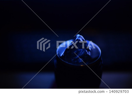 藍光中的冰凍清晰度 藍光中的冰凍清晰度 140929703