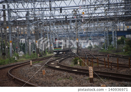 Tokaido Line Kamakura (passenger freight) railroad crossing 140936971