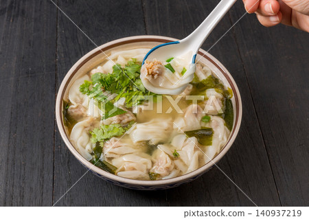 seafood Broth Pork Wontons, Fresh Shellfish Dumpling Soup 140937219