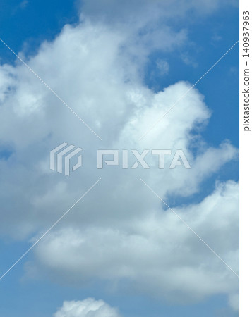 Natural Blue Sky Texture Filled With Puffy White Clouds Natural Blue Sky Texture Filled With Puffy White Clouds 140937963