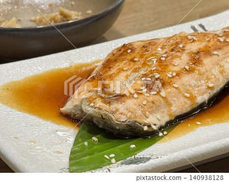 Grilled Salmon Teriyaki Fillet Served On Ceramic Plate Grilled Salmon Teriyaki Fillet Served On Ceramic Plate 140938128