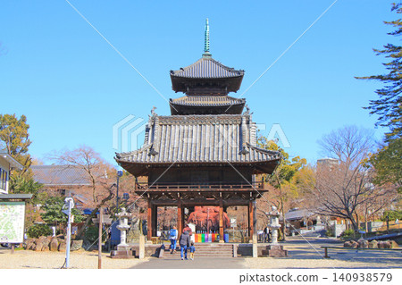 愛知縣名古屋市八子山興勝寺中門風景 愛知縣名古屋市八子山興勝寺中門風景 140938579