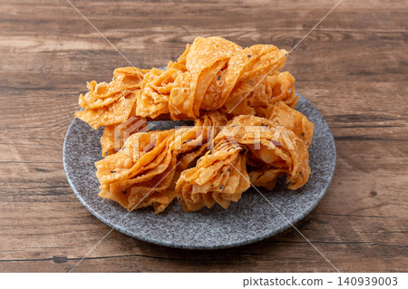 northern Chinese Style Deep Fried Crispy Jiao Ye Pastry, Aromatic Sesame Ribbon Crackers northern Chinese Style Deep Fried Crispy Jiao Ye Pastry, Aromatic Sesame Ribbon Crackers 140939003