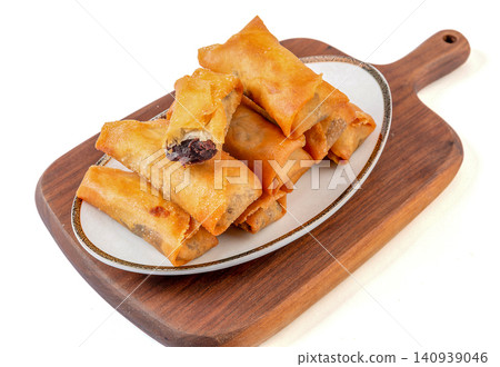 crispy Sweet Red Bean Paste Spring Rolls, Crunchy Deep Fried Asian Dim Sum Dessert crispy Sweet Red Bean Paste Spring Rolls, Crunchy Deep Fried Asian Dim Sum Dessert 140939046