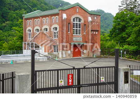 Takinoue Power Station, Yubari City Takinoue Power Station, Yubari City 140940859